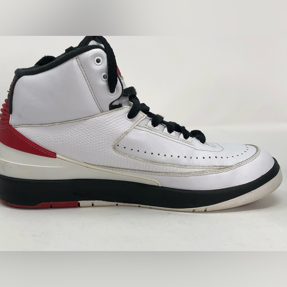 Nike Air Jordan 2 Retro Chicago DX2454-106 White Varsity Red Black- Size 9.5 - Picture 9 of 16